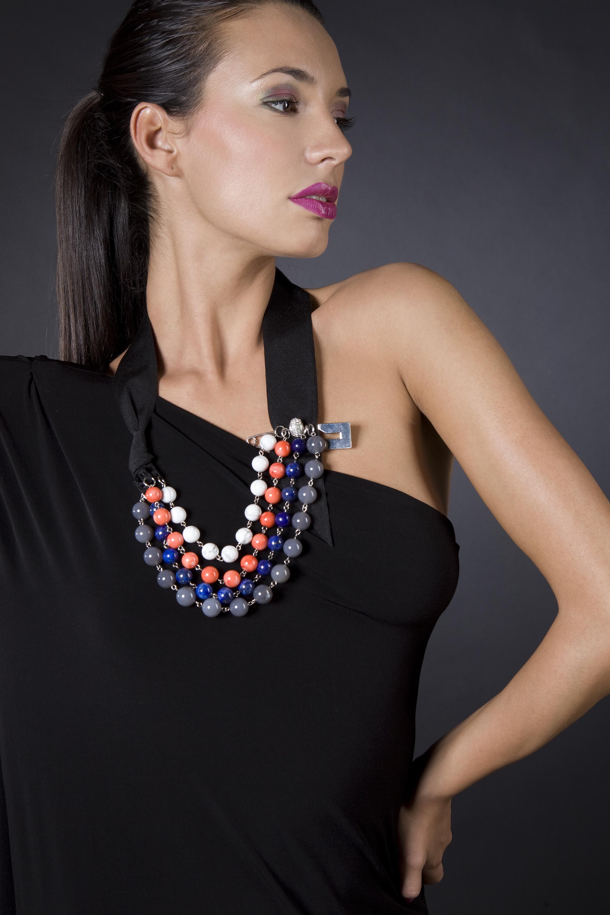 http://www.prochaine.ro/upload/produse/4eb1352063939.jpg